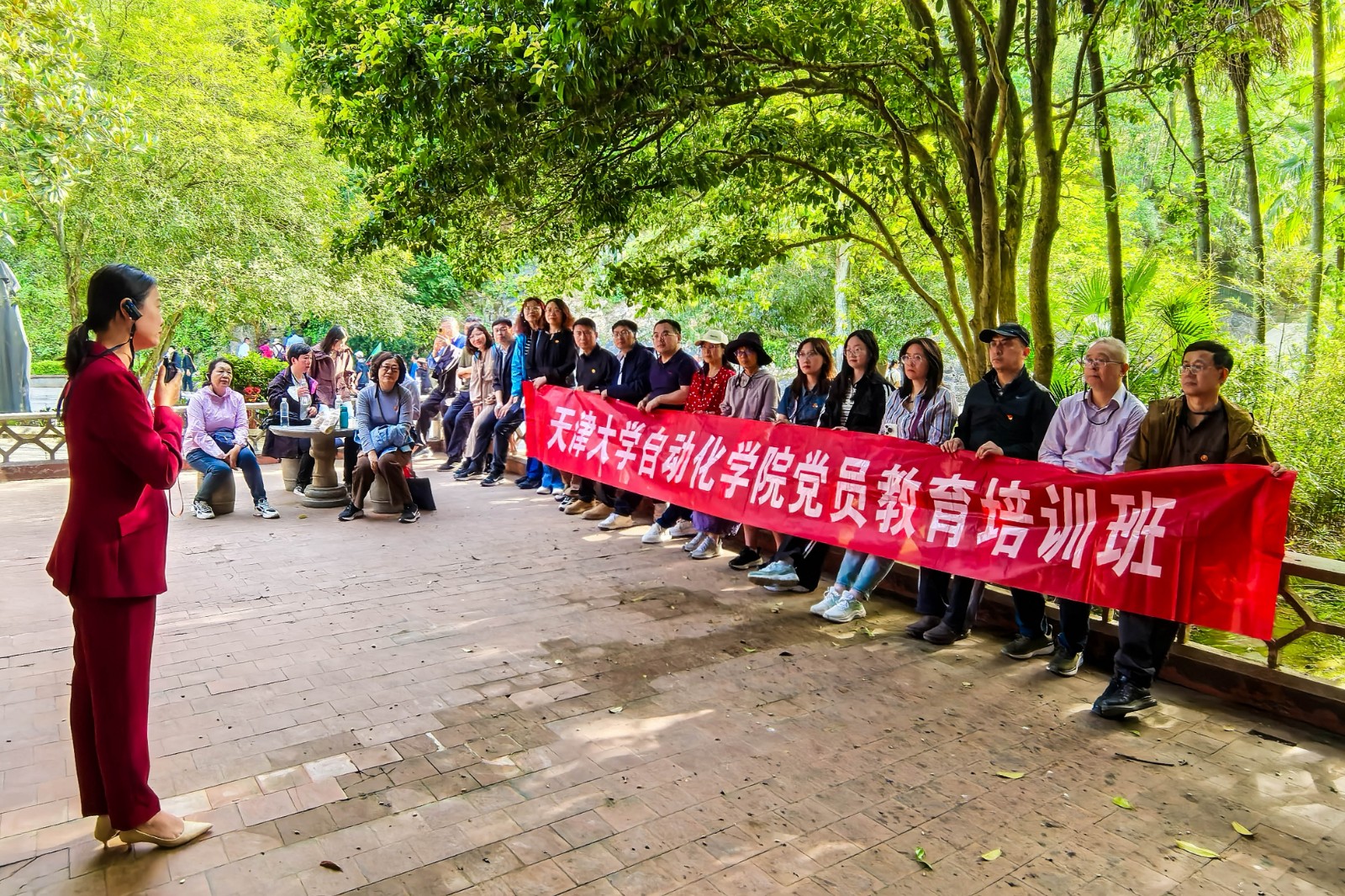 eab4bc474d2e9cb20a9b1fbe8c832e5b